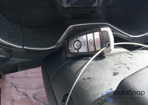 2018 Ford Fusion Se z USA, uszkodzony, nr VIN 3FA6P0H95JR174257